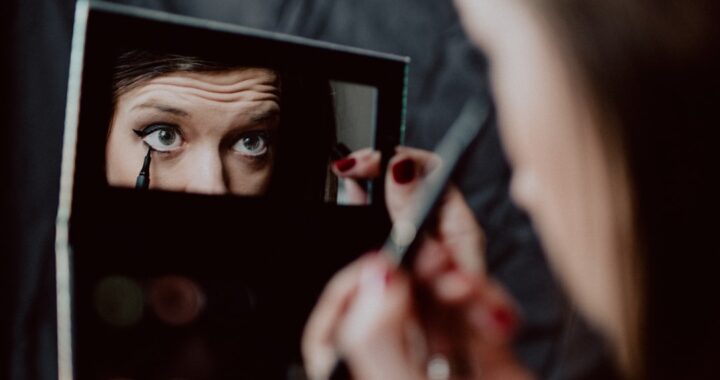Mastering the Art of Pestañas: Tips for Perfect Eyelash Tabs